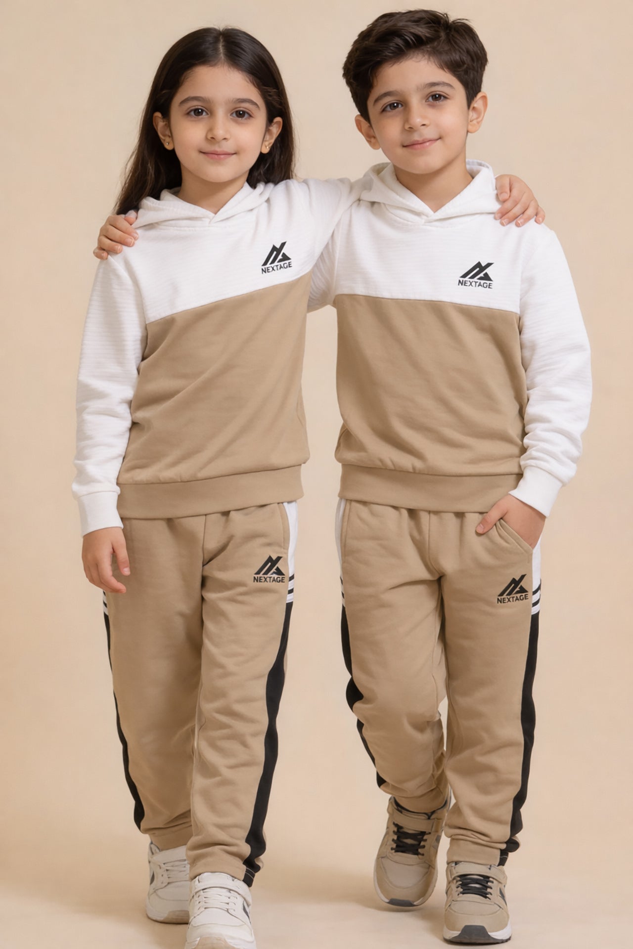 Nextage Contrast Embroidered Logo Tracksuit Image 3