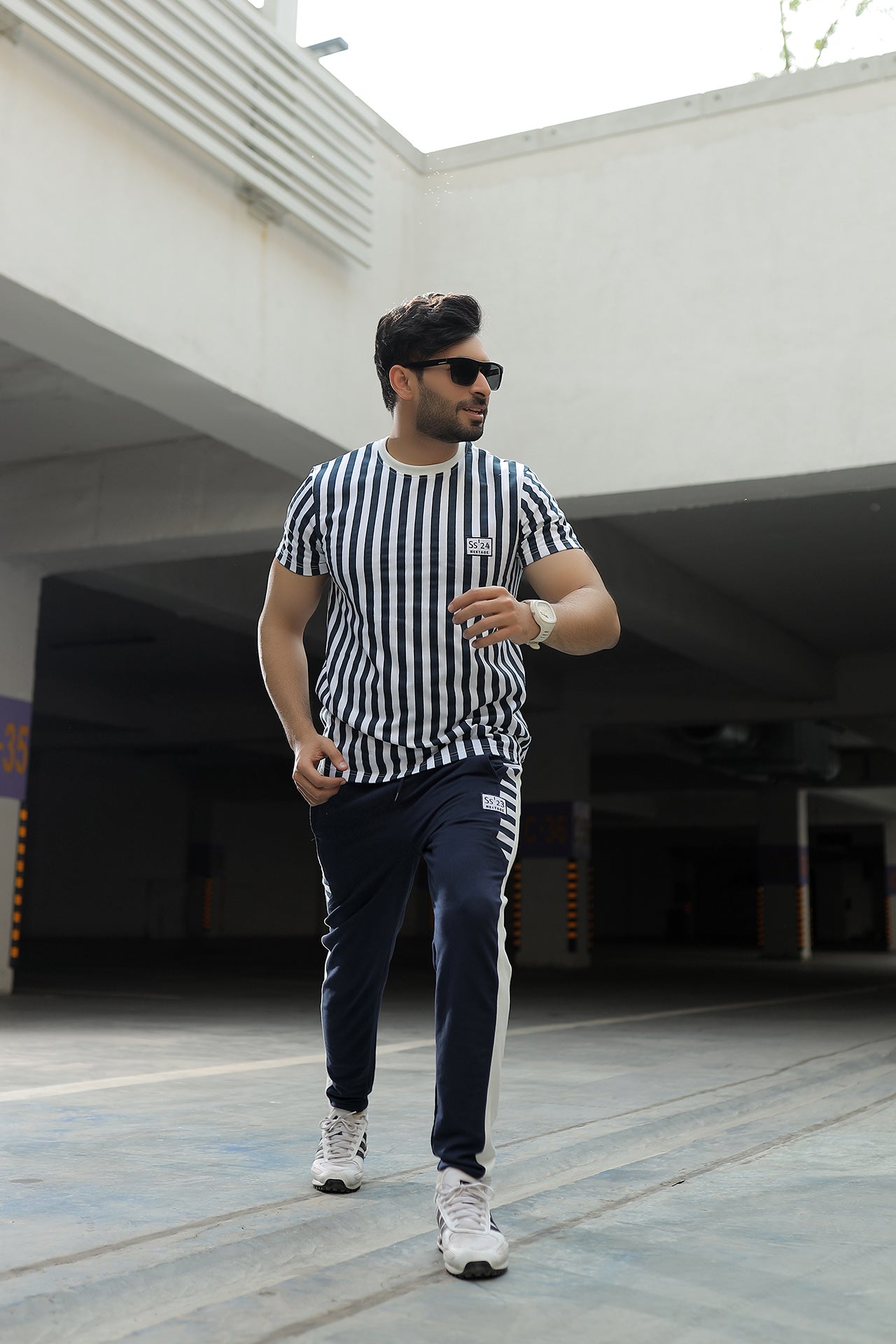 Sports Tracksuits for men's in Pakistan. Sports tracksuit