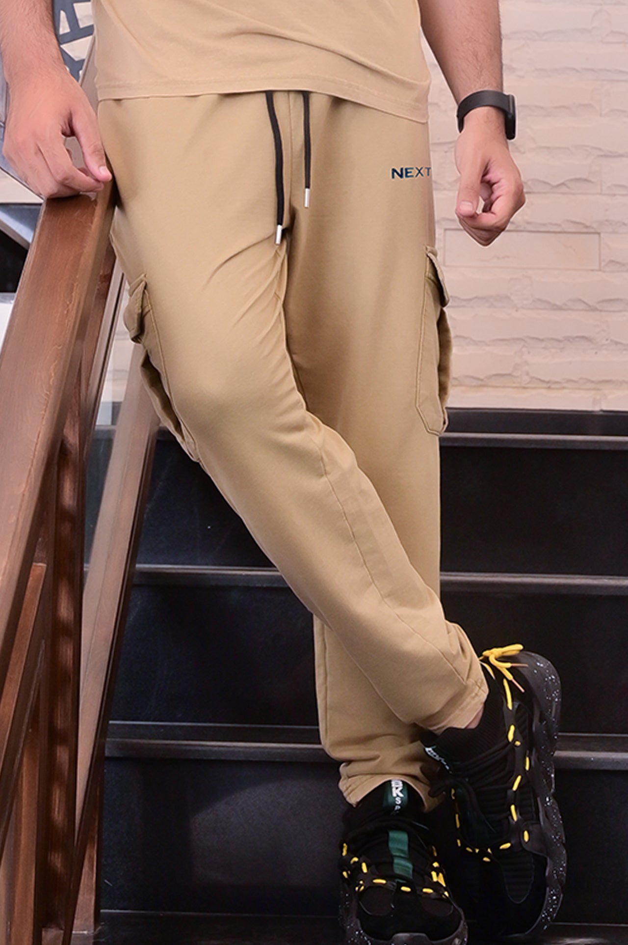 men khaki trousers online