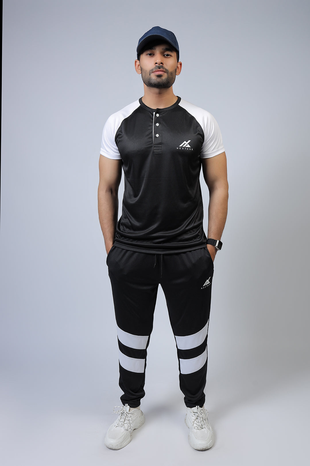 buy men sports wear track suit online in pakistna,