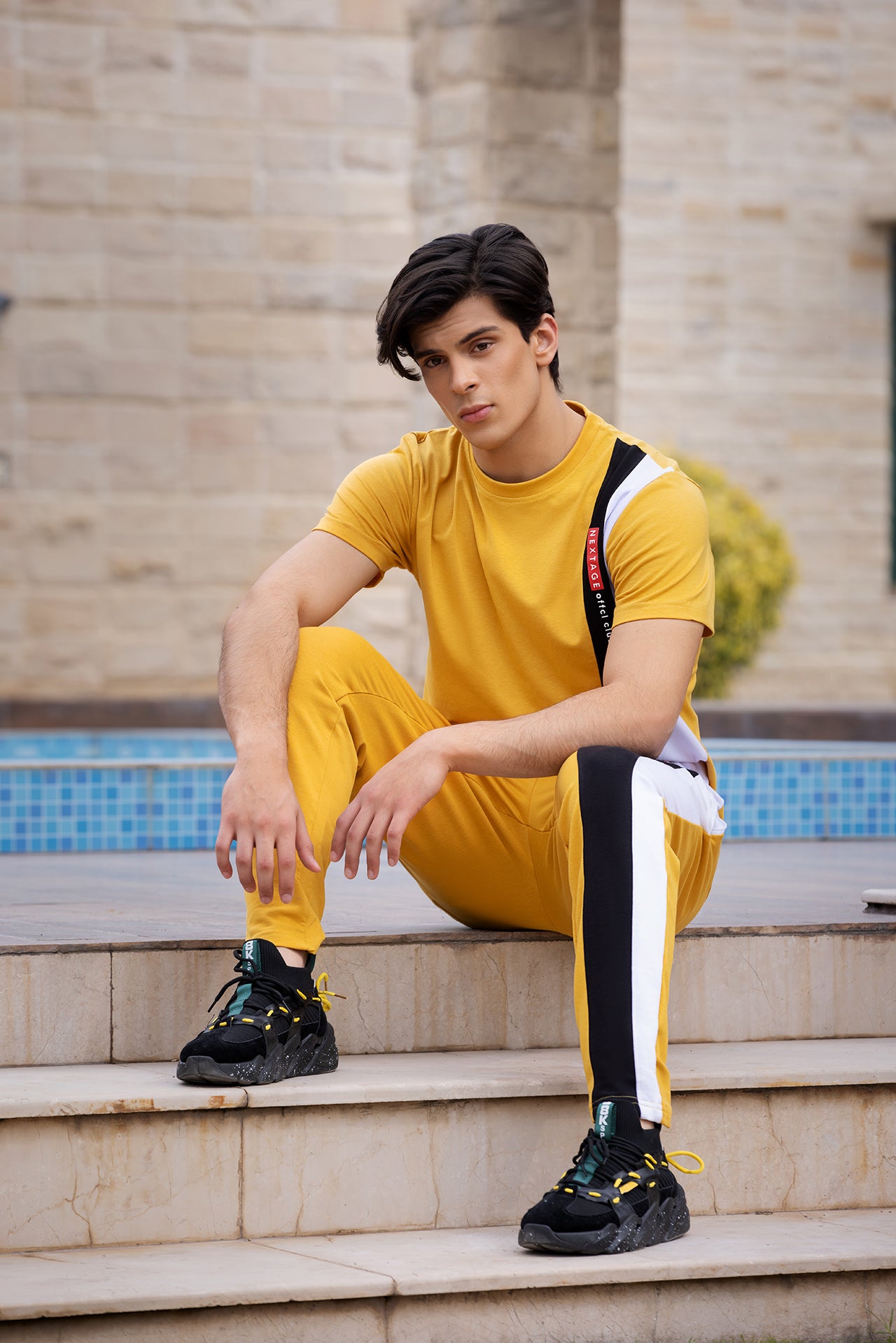 buy-summer-track-suit-online-at-nextage