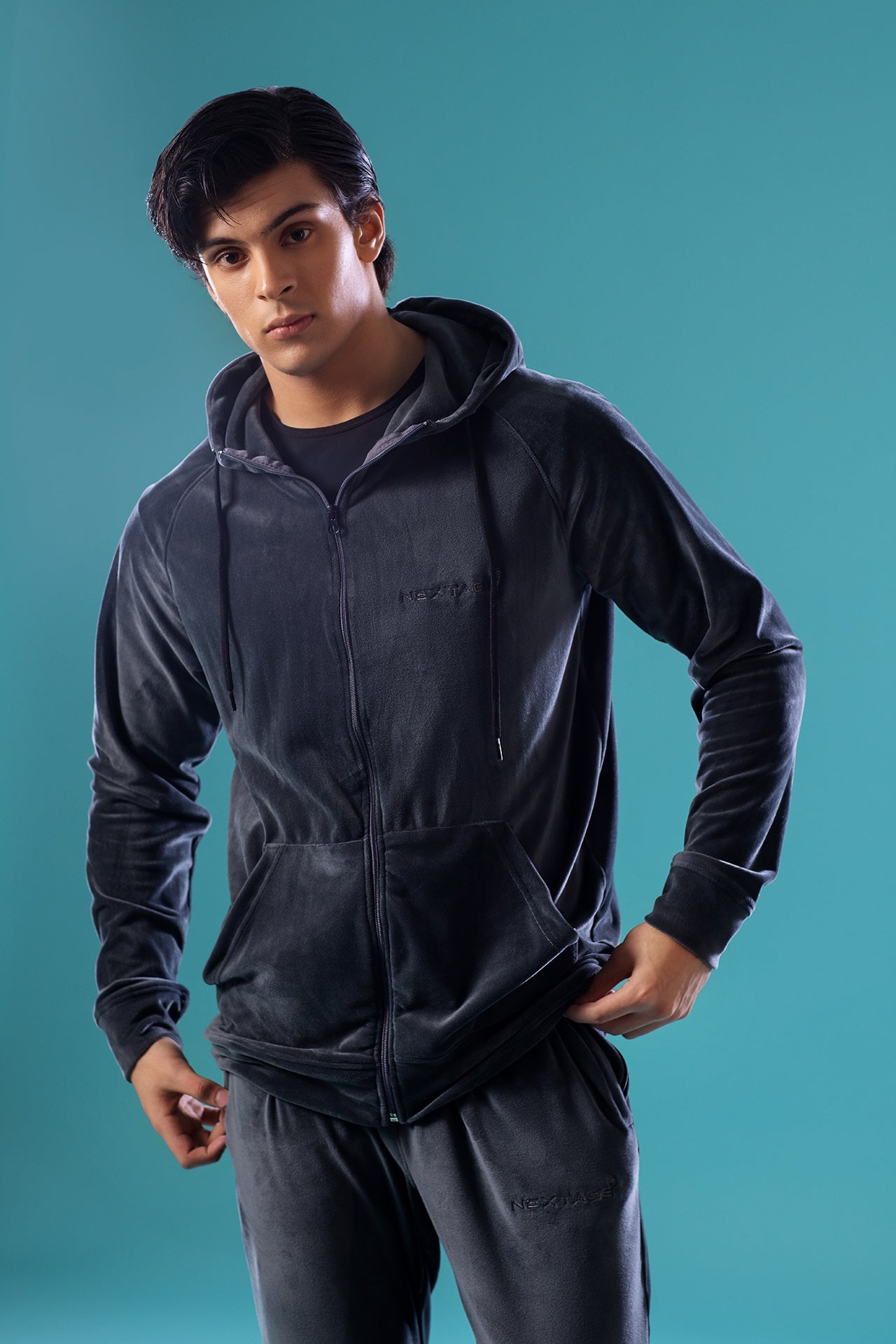 grey velour track suit for men, Grey velvet tracksuit in pakistan,