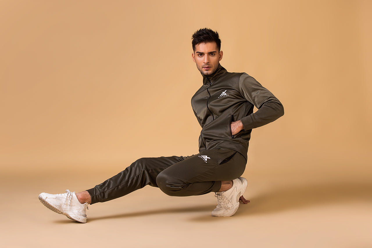 sportswear tracksuit for mens, gym wear track suit,