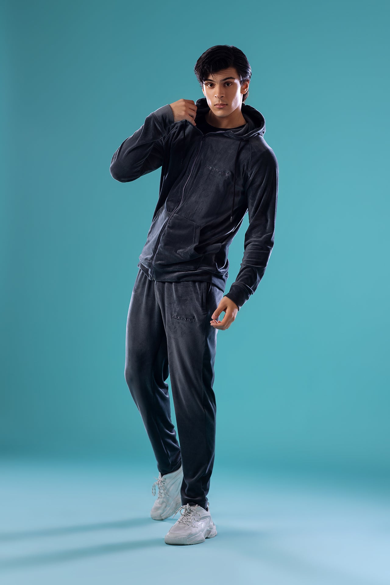 velvet tracksuit mens in pakistan, nextage velour tracksuit,