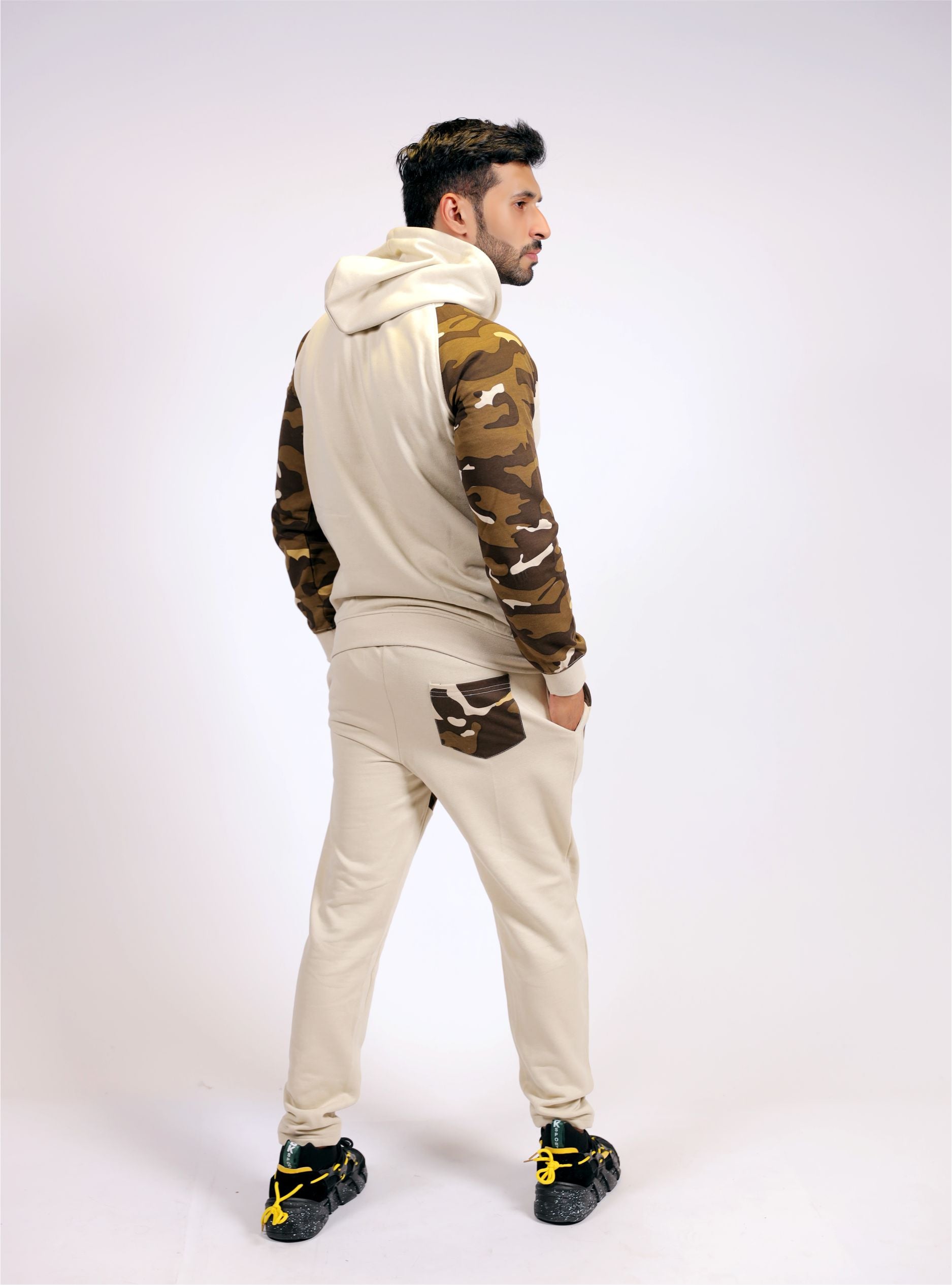 CAMOUFLAGE Winter Tracksuits in Pakistan, online Mens Tracksuits,