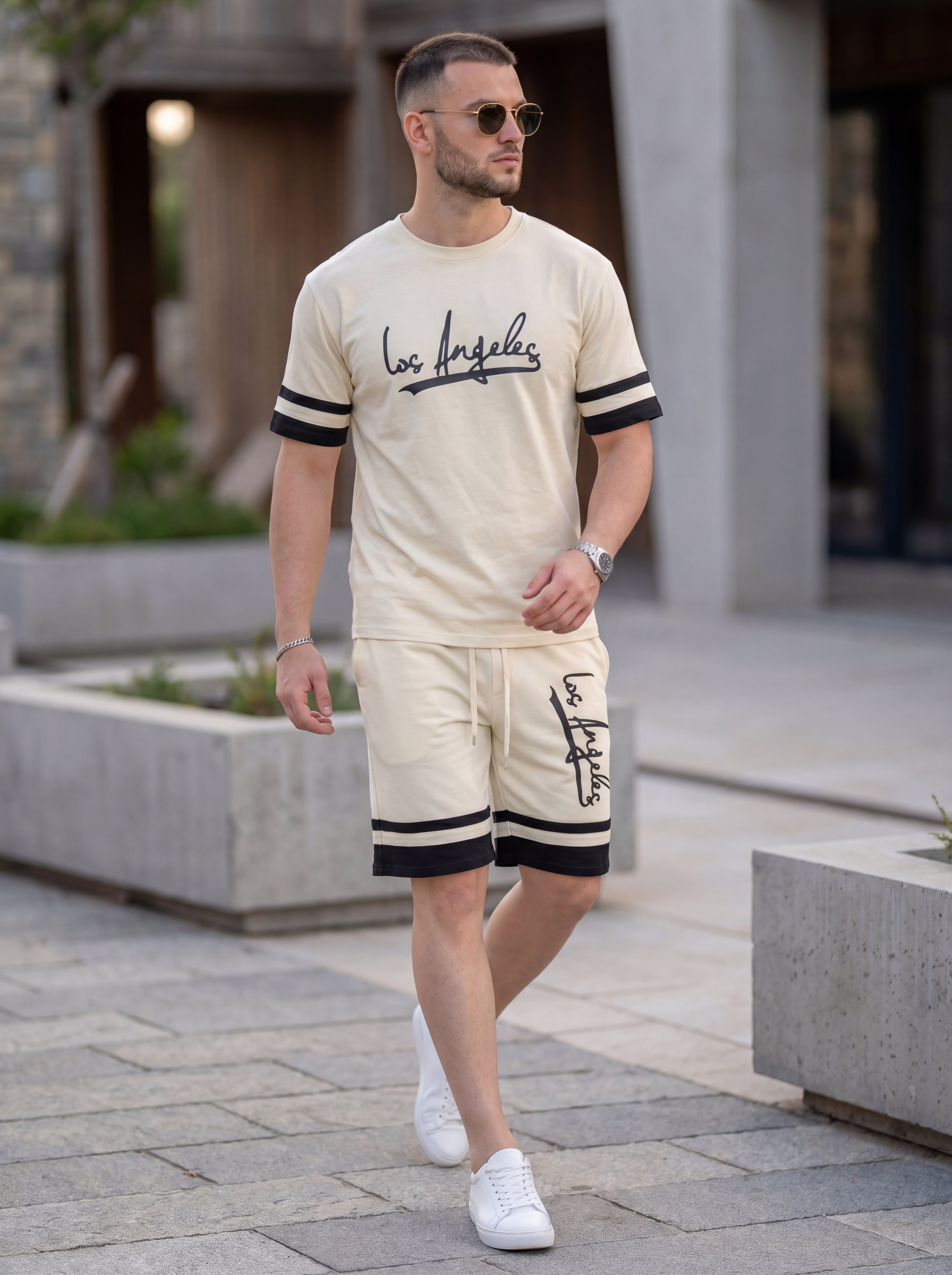 Nextage Graphic Cream Black Short Set