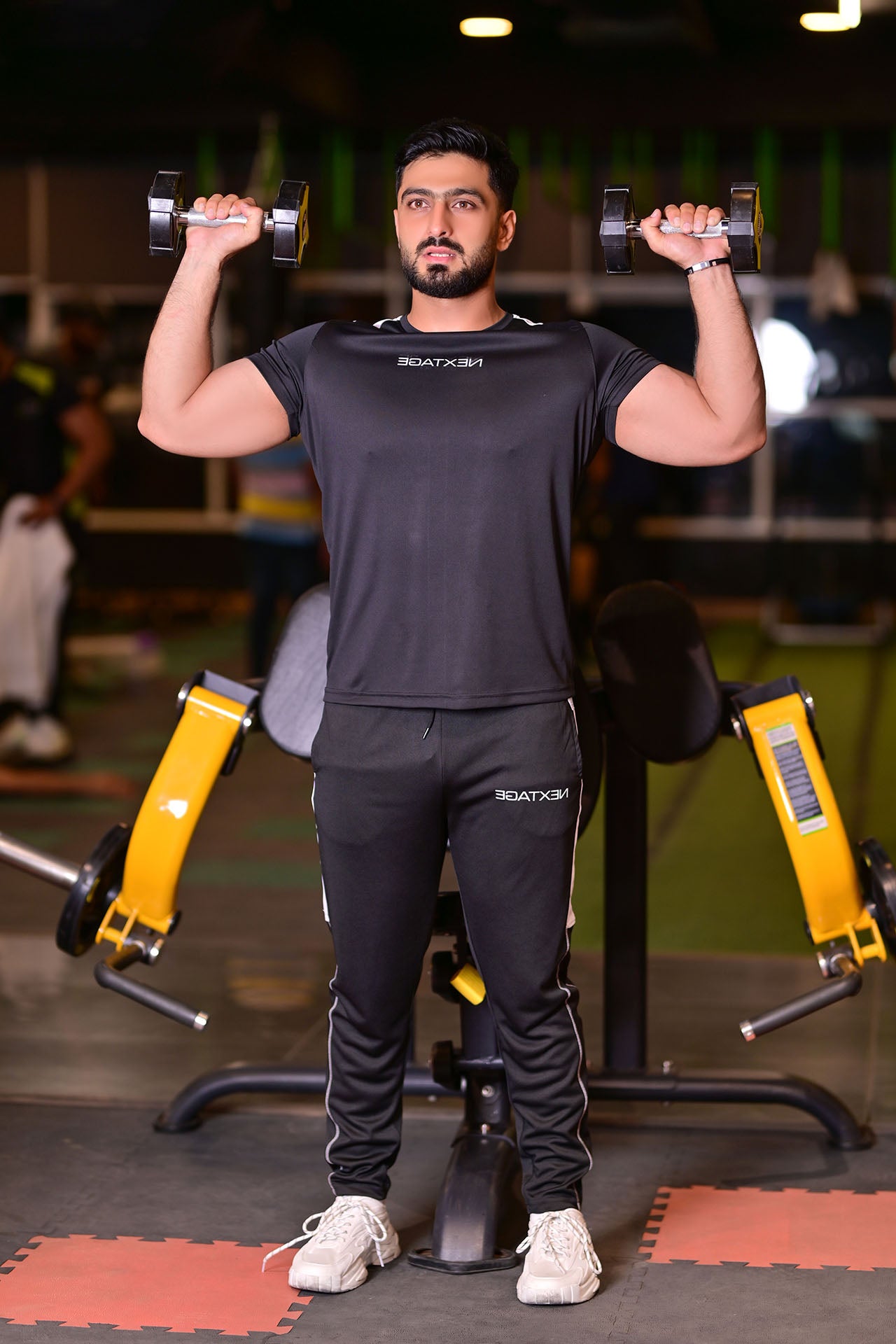 black sports tracksuit for men, buy Gym wear online in pakistan,