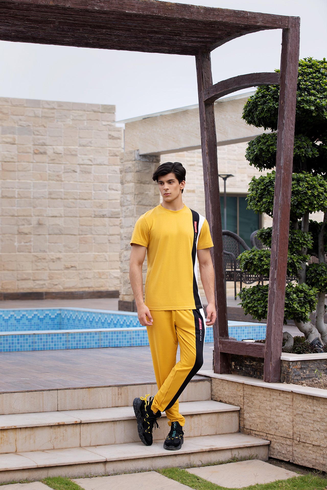 Straight Stripe Mustard Offcl Tracksuit