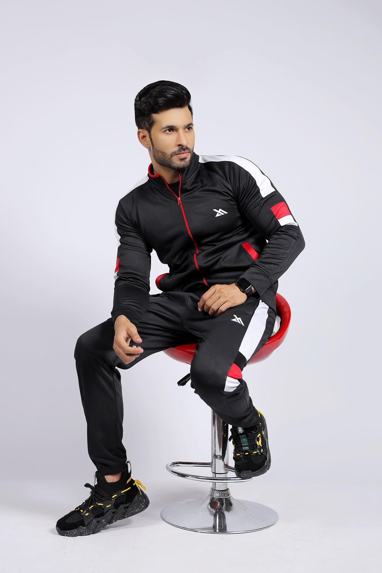 men's black winter tracksuit,